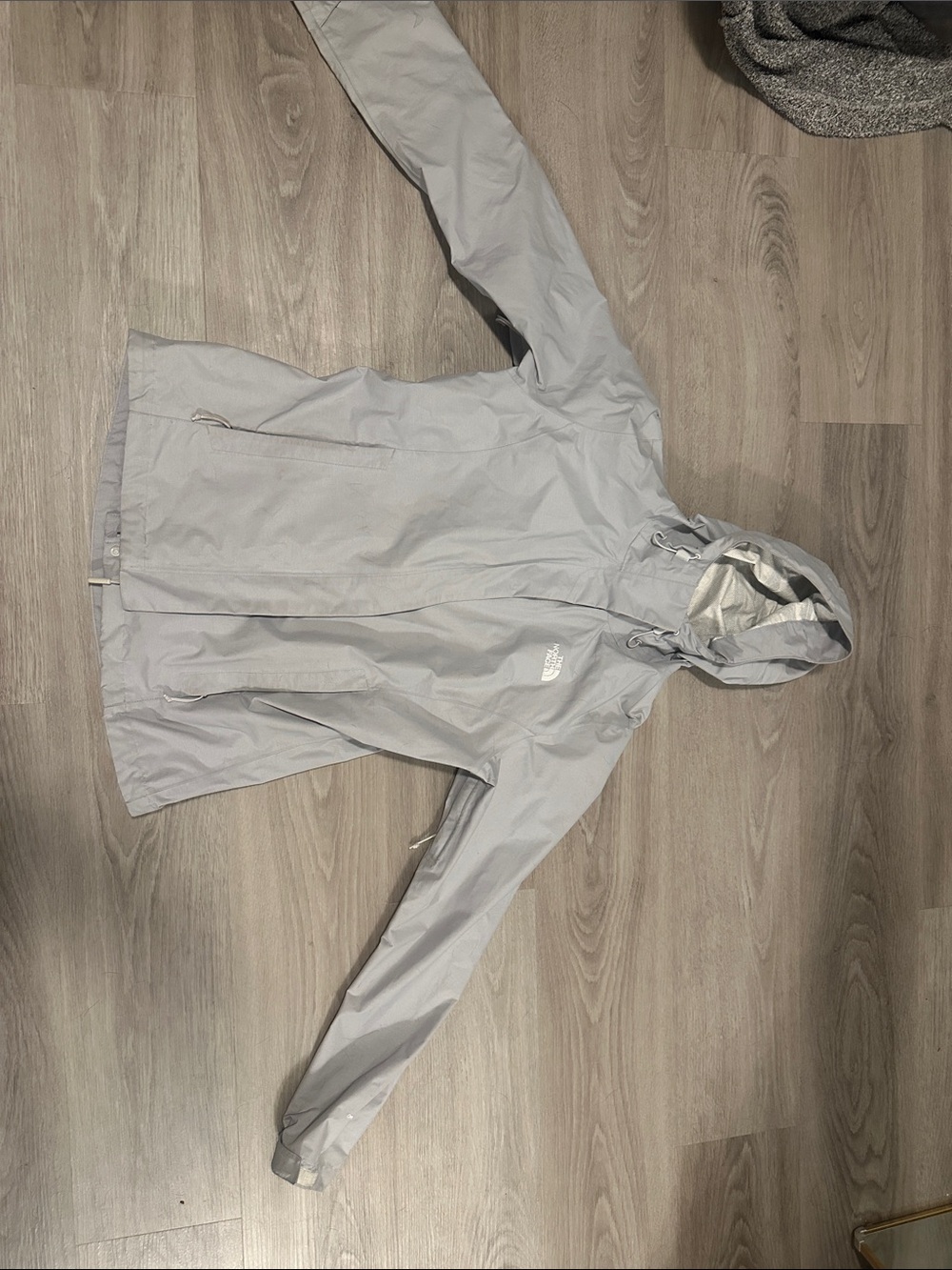 The North Face Women's Light Gray Patterned Jacket